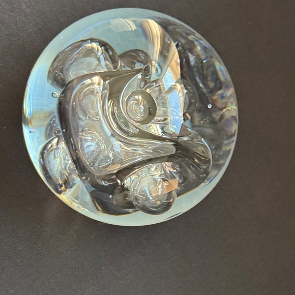 Karg Vintage Clear Art Glass Hand Blown Paperweight Controlled Bubbles - Picture 10 of 13